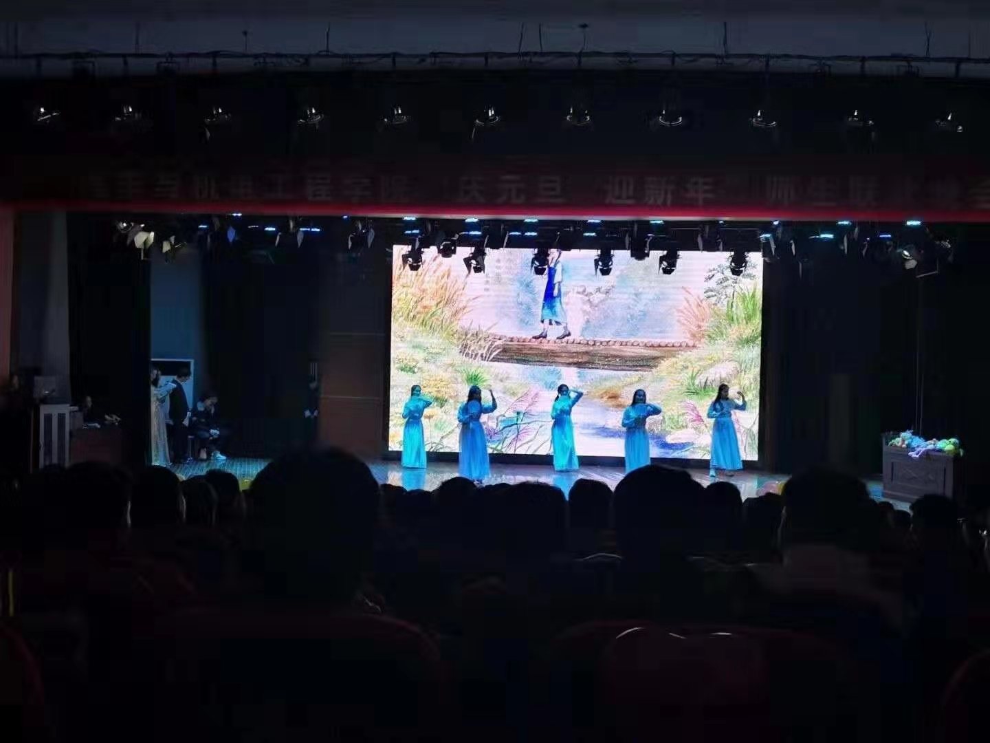 谈球吧体育官网入口