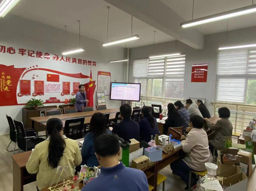 谈球吧体育官网入口