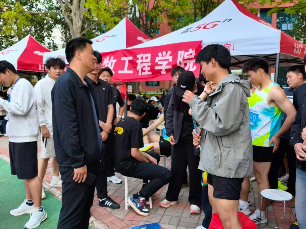 谈球吧体育官网入口