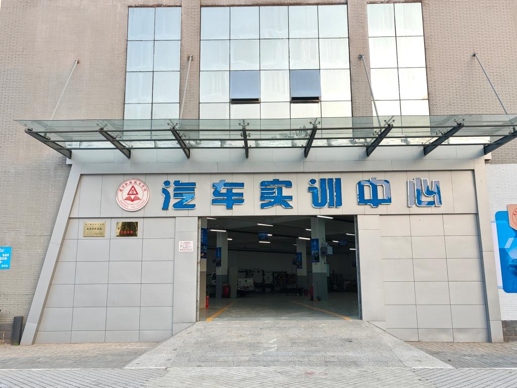 谈球吧体育官网入口