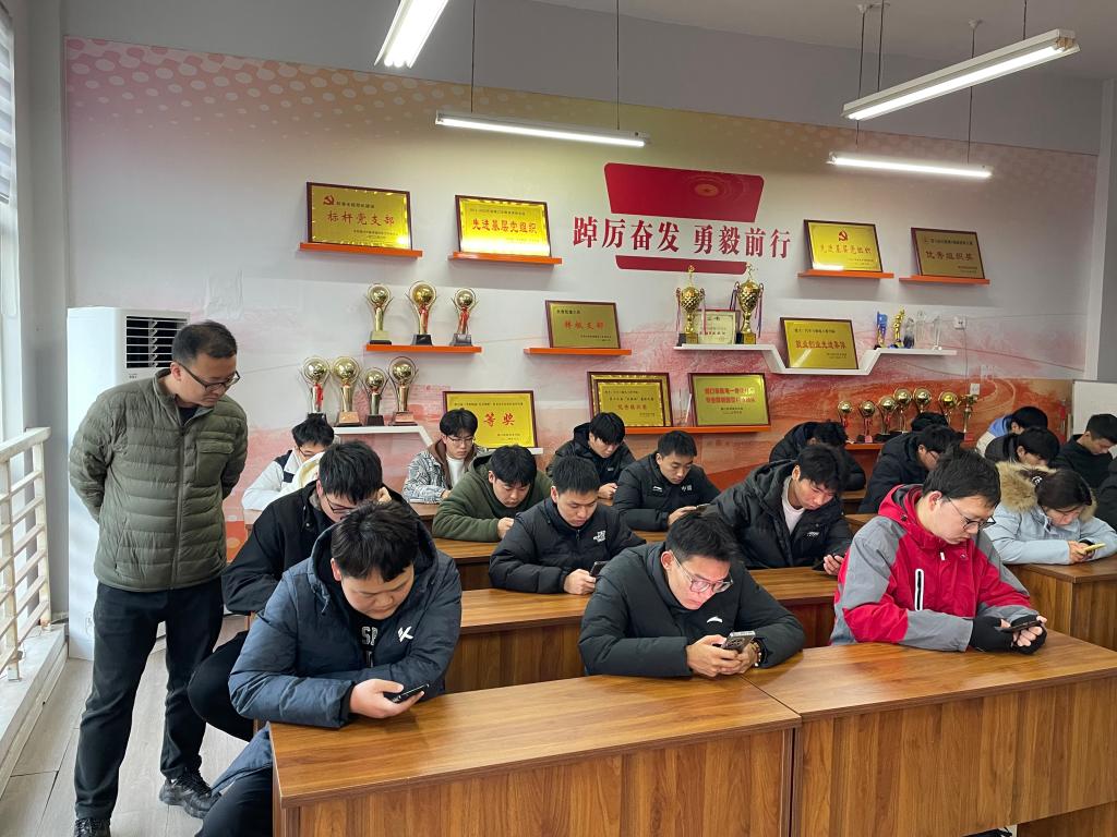 谈球吧体育官网入口