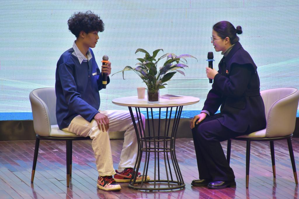 谈球吧体育官网入口