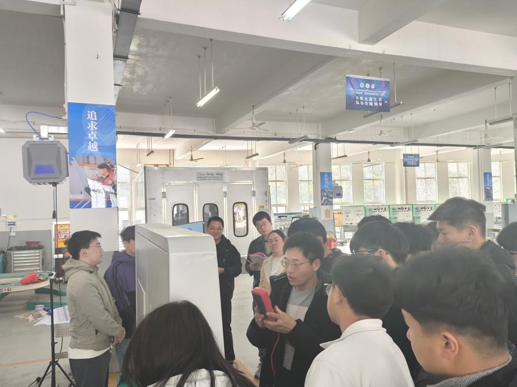谈球吧体育官网入口