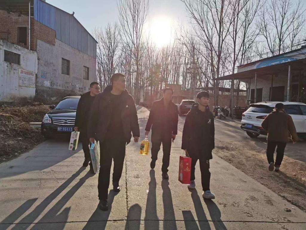 谈球吧体育官网入口