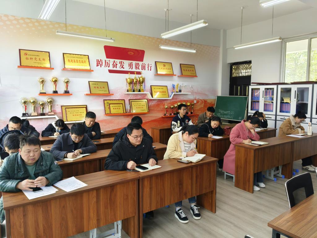 谈球吧体育官网入口
