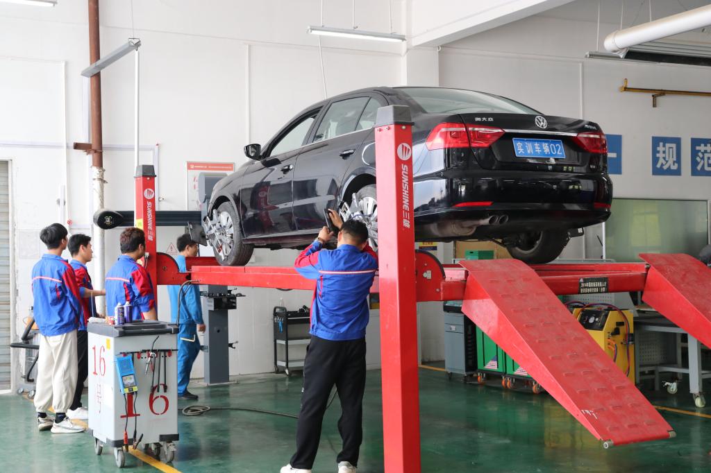 谈球吧体育官网入口