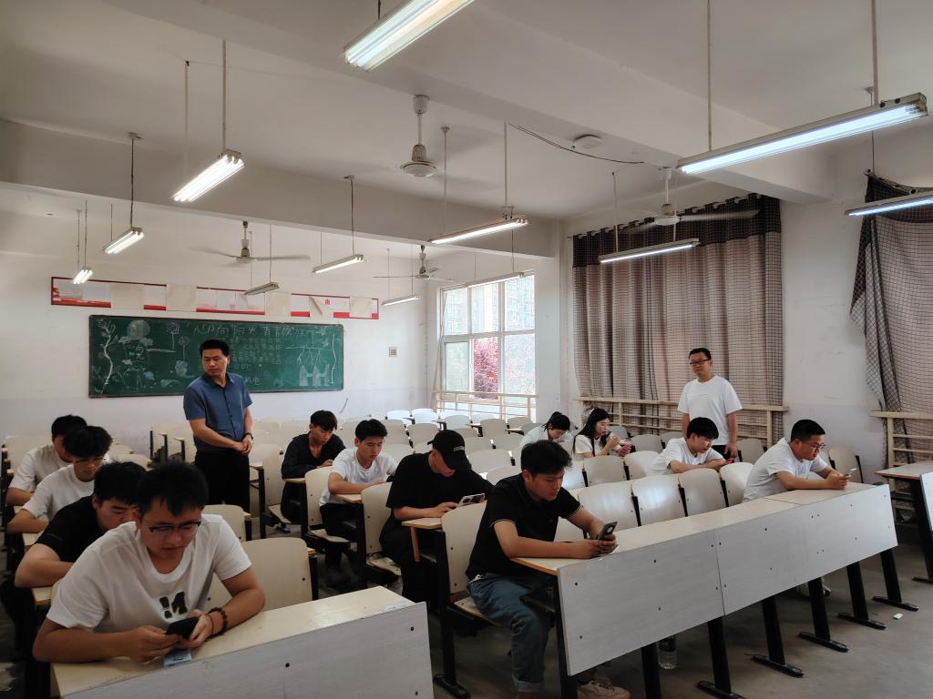 谈球吧体育官网入口