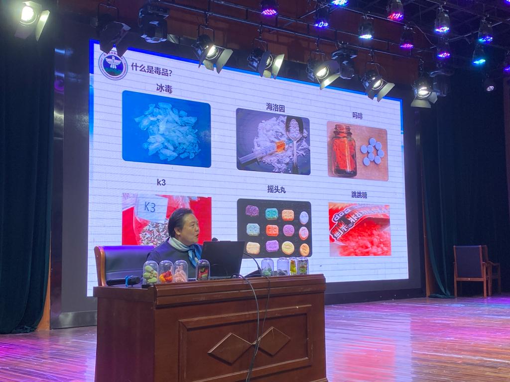 谈球吧体育官网入口