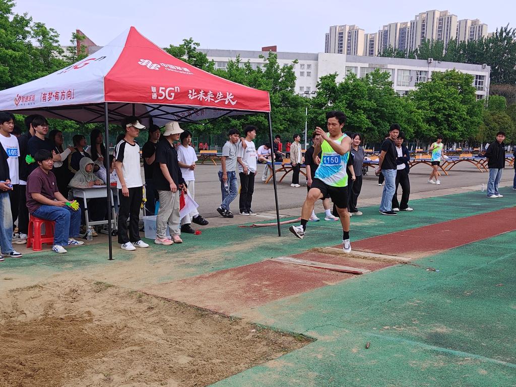 谈球吧体育官网入口