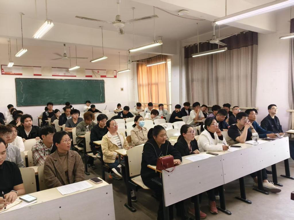 谈球吧体育官网入口