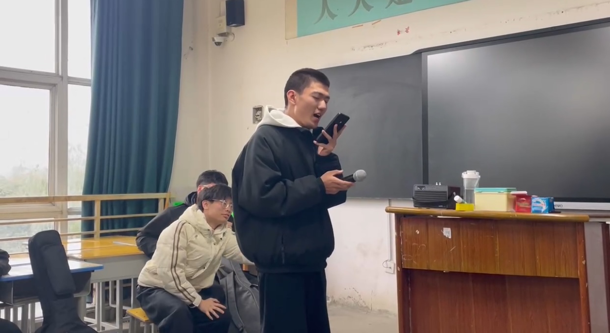 谈球吧体育官网入口