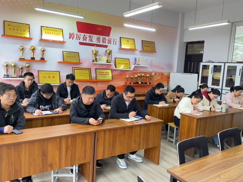 谈球吧体育官网入口